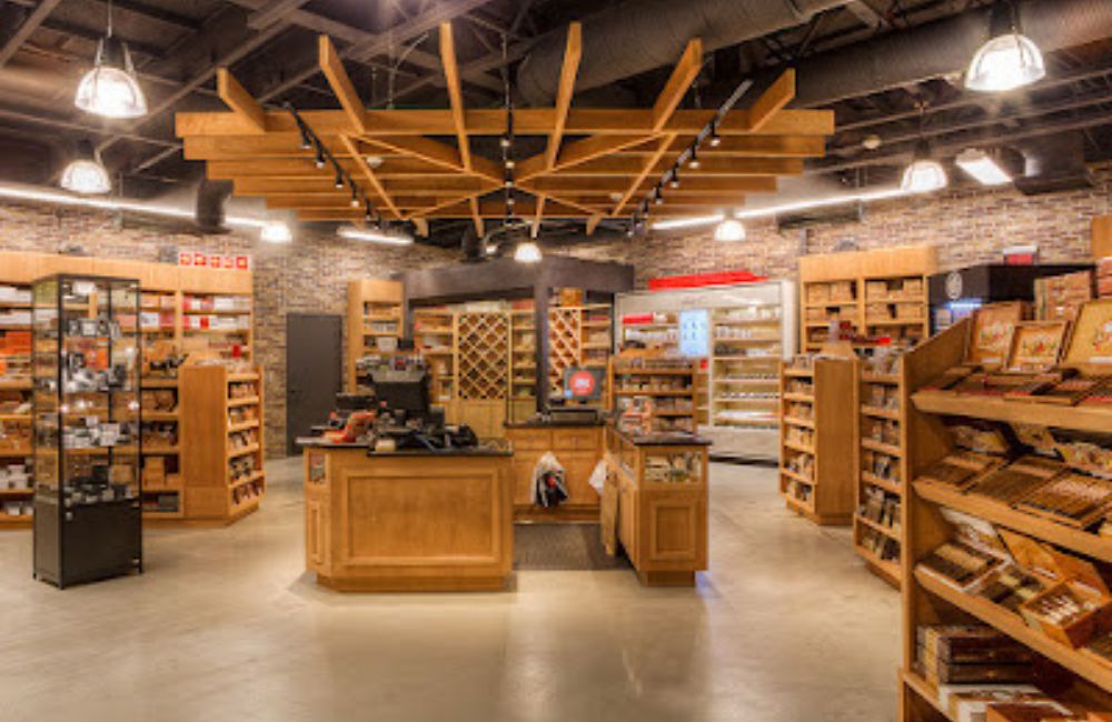 Casa de Montecristo Cigar Lounge & Bar